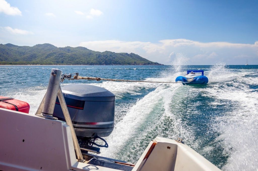 전속력으로 즐기는 이비사 수상 액티비티