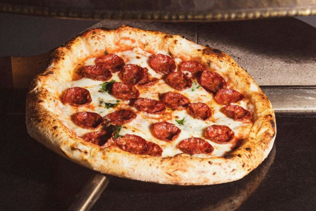 전망 좋은 층에 있는 롤리 레스토랑 52