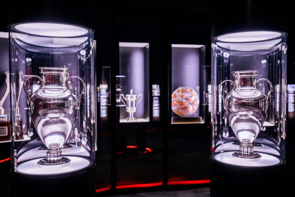 유럽 챔피언 클럽 컵 트로피