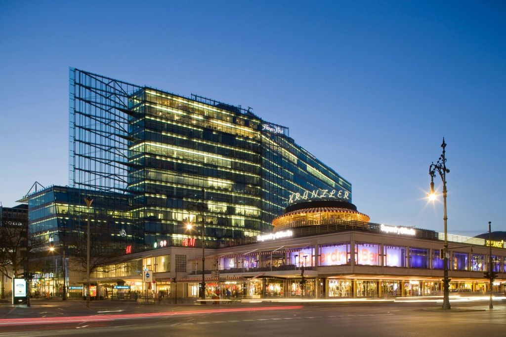 전직 카페 크란츨러 암 쿠르퓌르스텐담