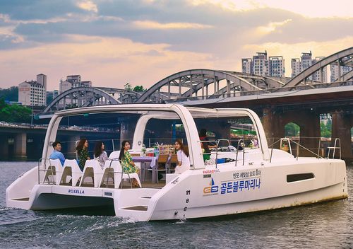 [Seoul] Han river Marina Yacht(Boat) Experience [Golden Blue Marina]