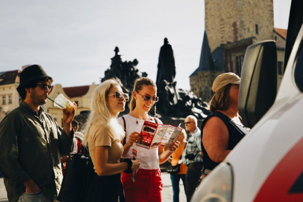 프라하에서 즐기는 승하차