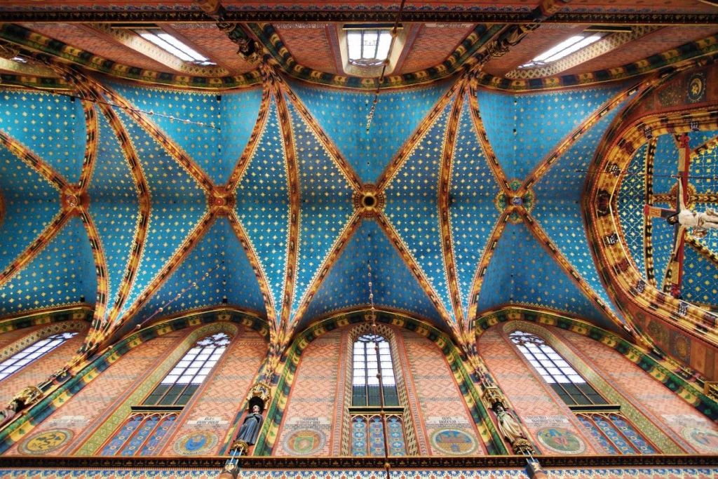 성 마리아 성당 내부