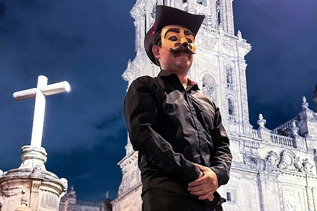 죽음의 날, 전설과 유령