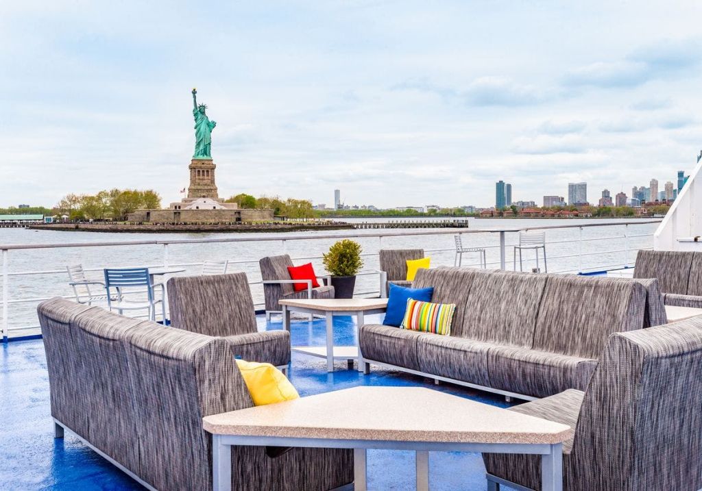 뉴욕 시그니처 점심 포함 크루즈