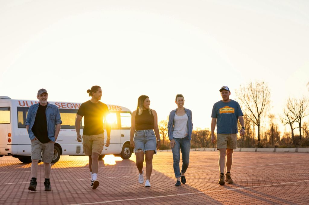 울루루를 오가는 교통편은