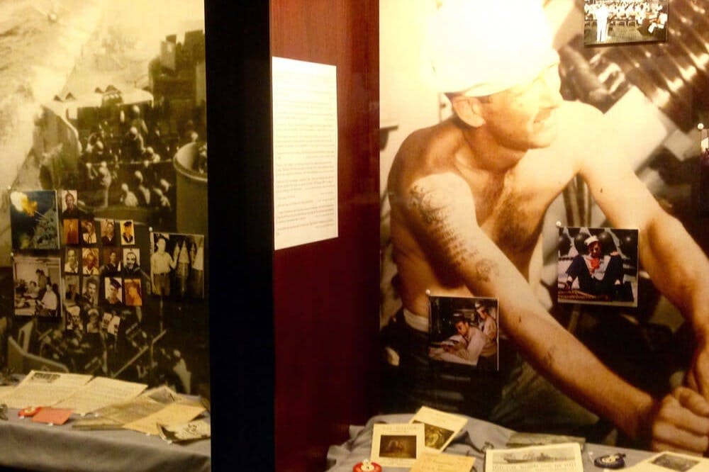 진주만으로 가는 여권