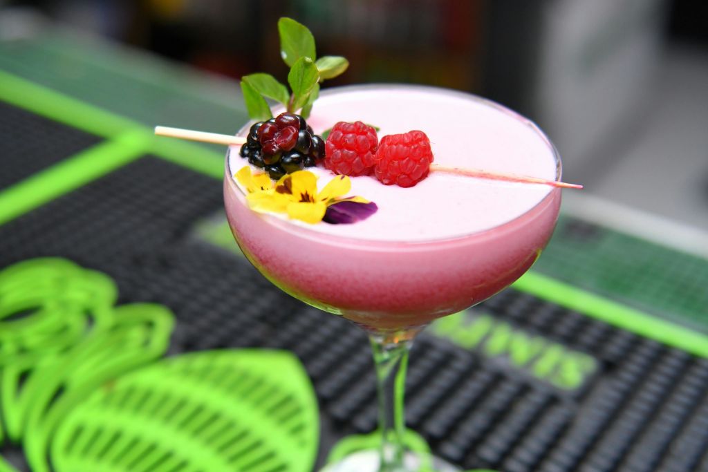 시그니처 메스칼 칵테일