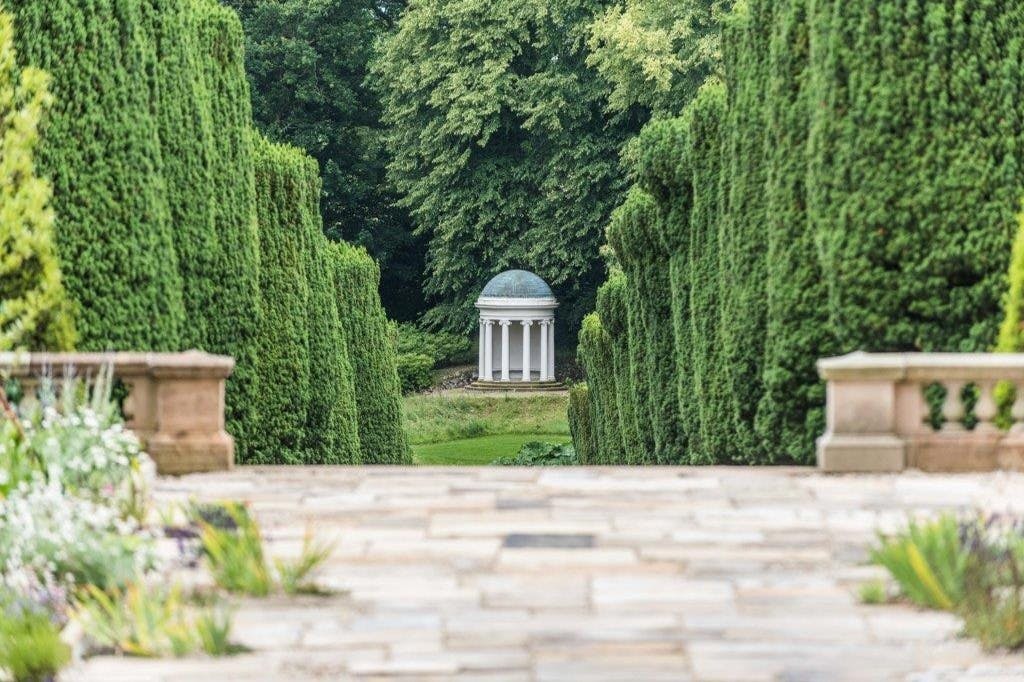 레이디 앨리스의 사원 - 힐스버러 성 및 정원