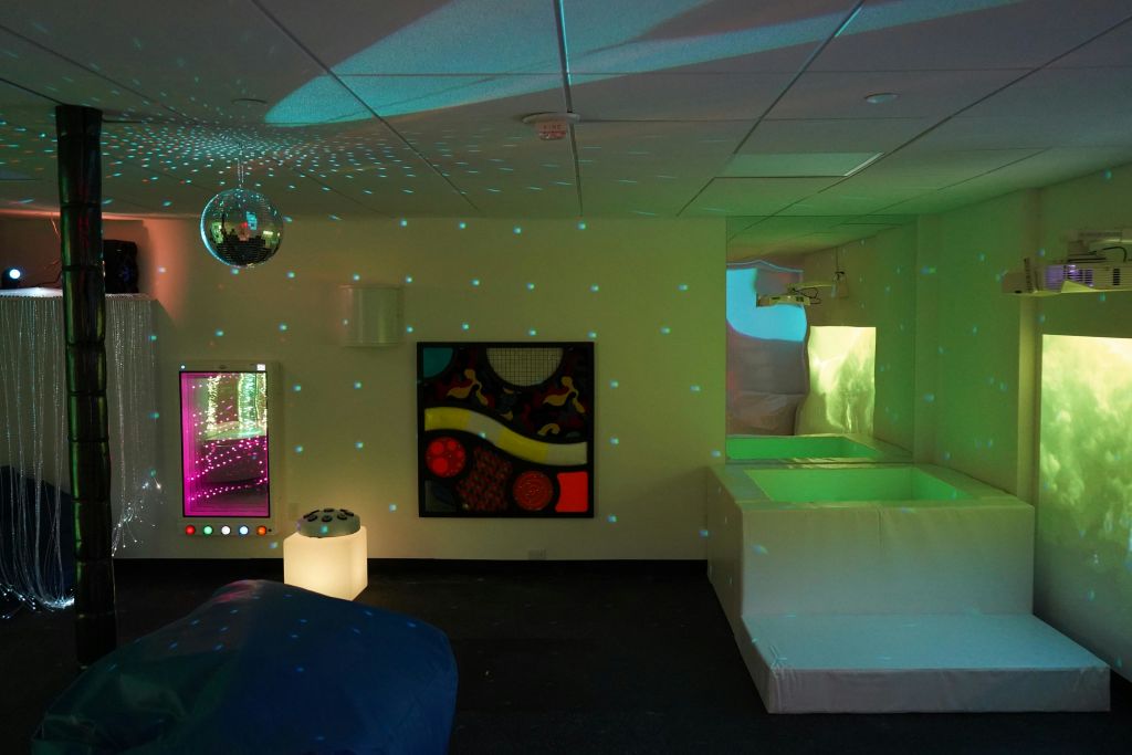 모두를 위한 포용적인 공간을 만드는 것이 Complete Playground를 다른 놀이 공간과 차별화하는 요소입니다!