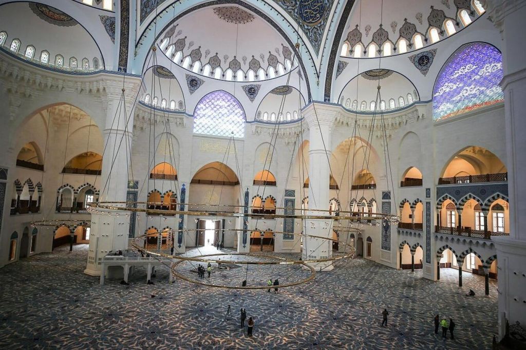 카믈리카 모스크