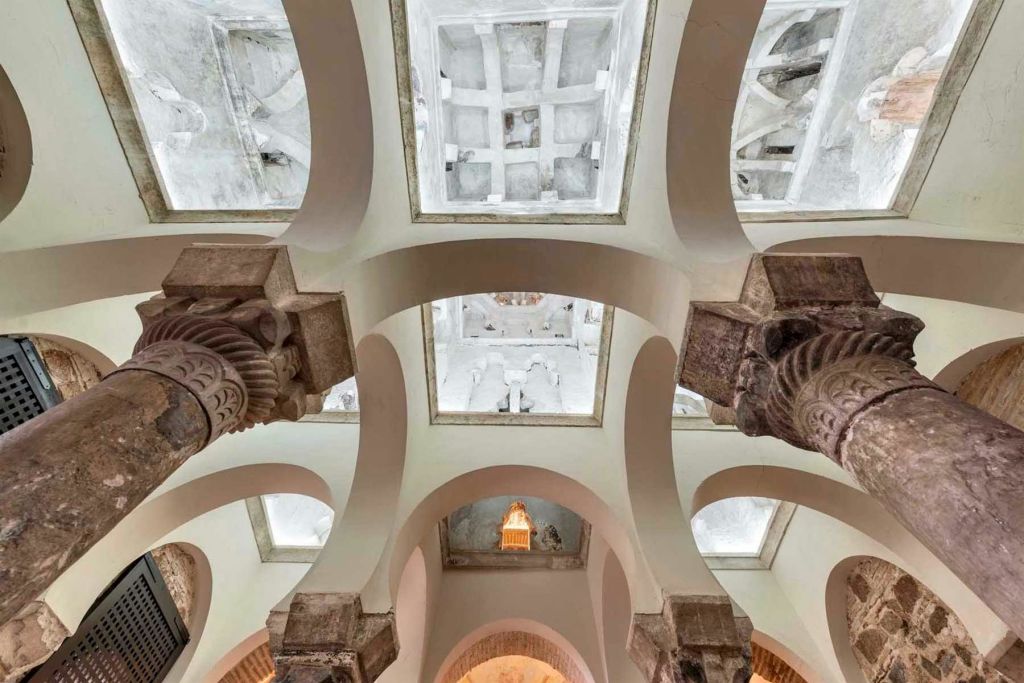 메스키타 크리스토 데 라 루즈