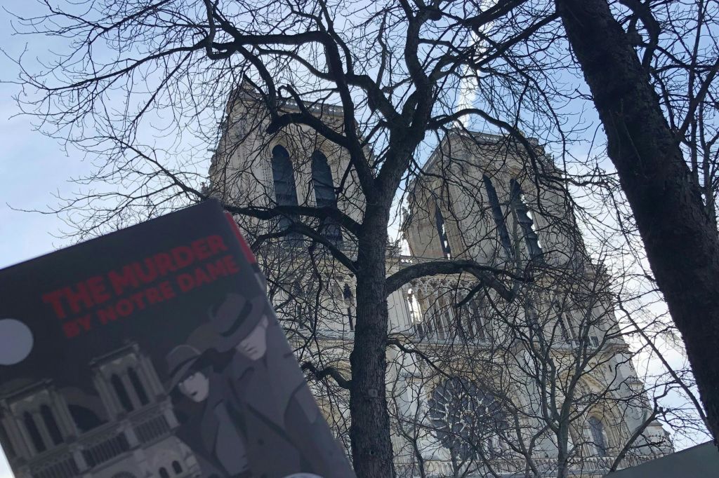 노트르담과 미스터리