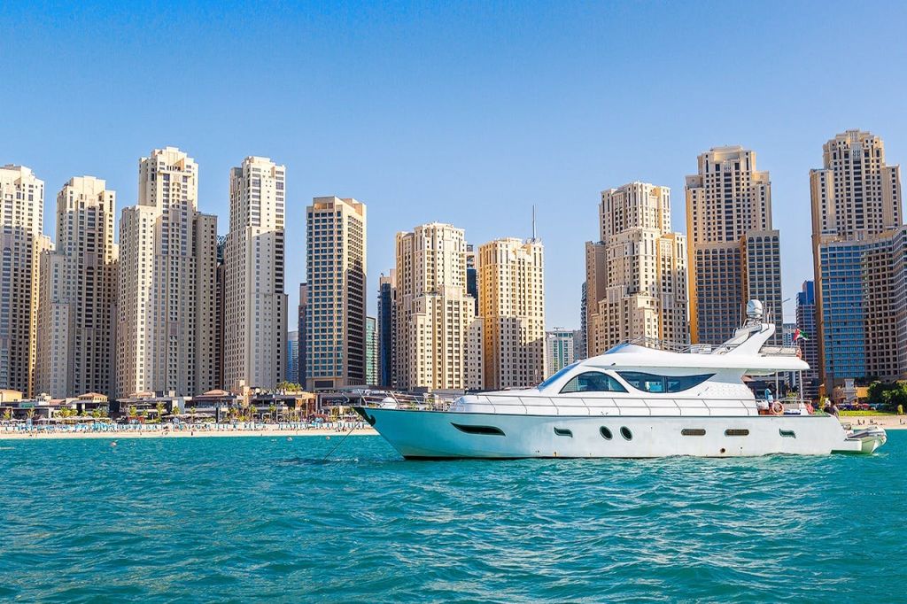 숨이 멎을 듯한 매혹적인 마리나 전망. 🌆✨ # MarinaMagic # 장관의 경치