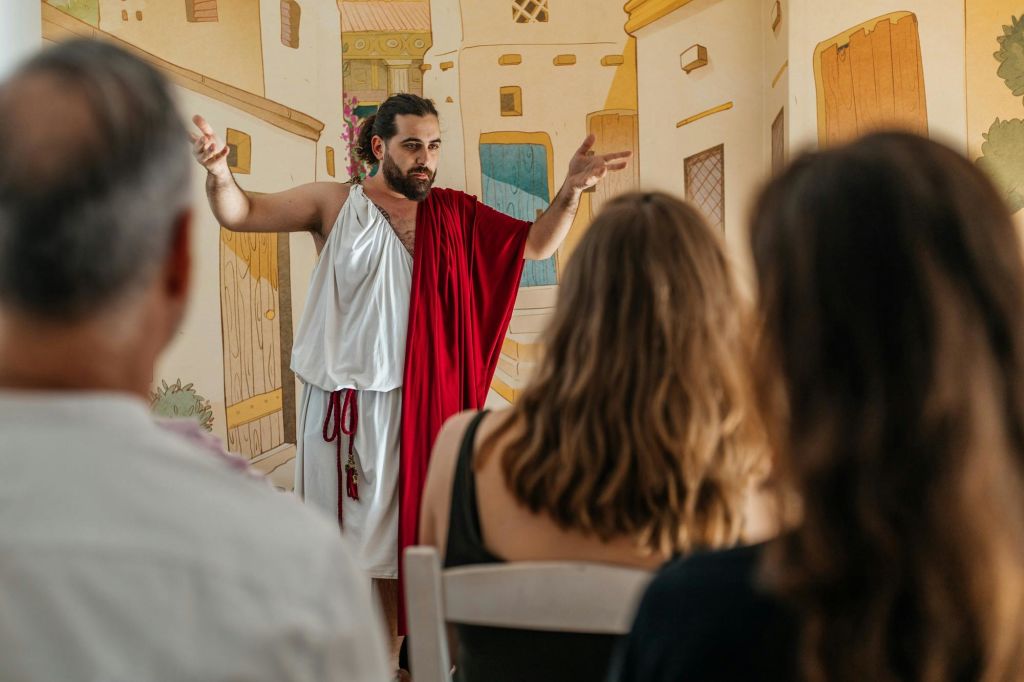 질문하고, 메모를 비교하고, 최종 투표를 통해 살인자를 발견하세요.