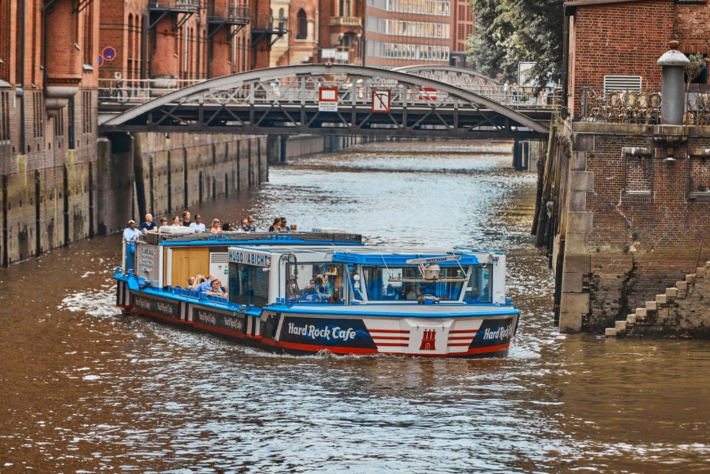 스피셰르슈타트 항구 투어