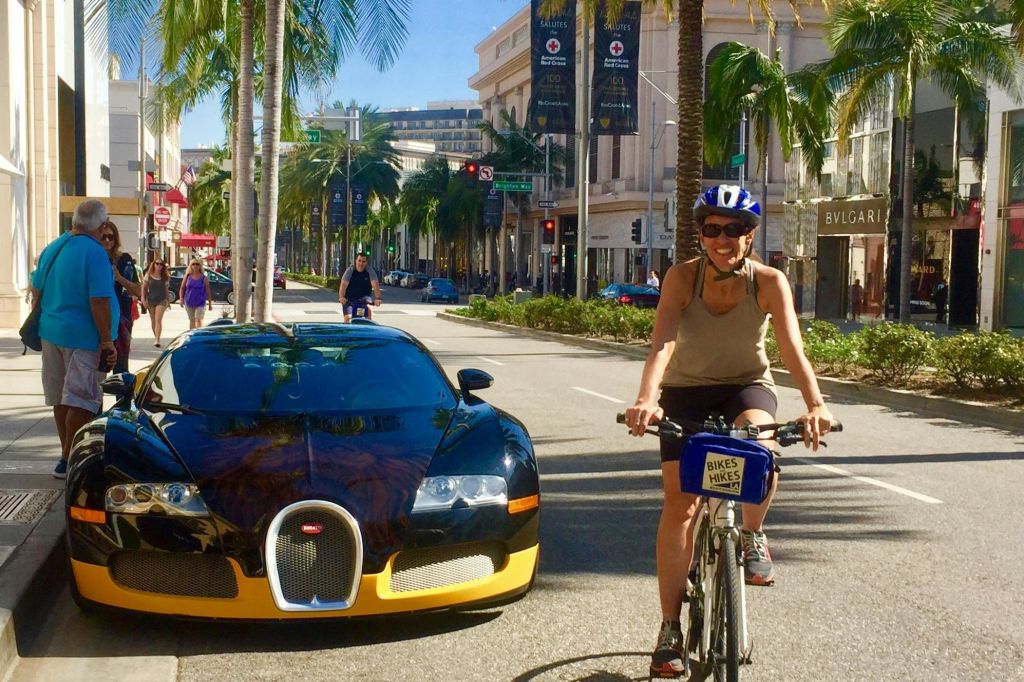 자전거로 즐기는 베벌리힐스 가이드 투어