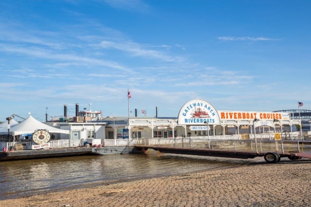 아치, 크루즈, 헬리콥터로 즐기는 세인트루이스 베스트 투어