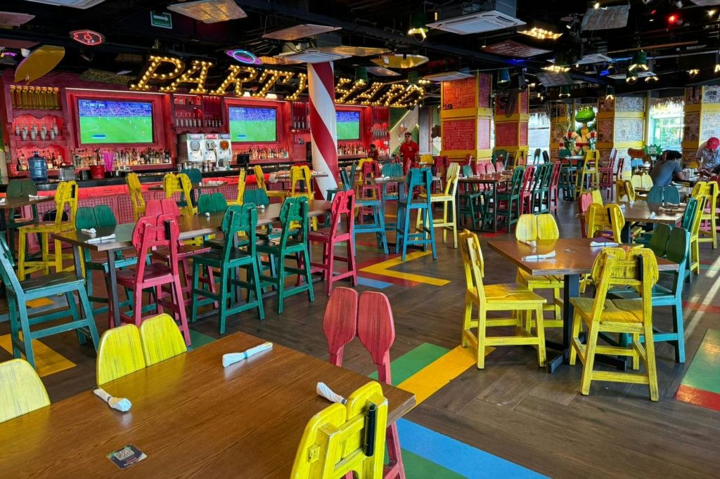 카보산후안 세뇨르개구리 맛집 투어