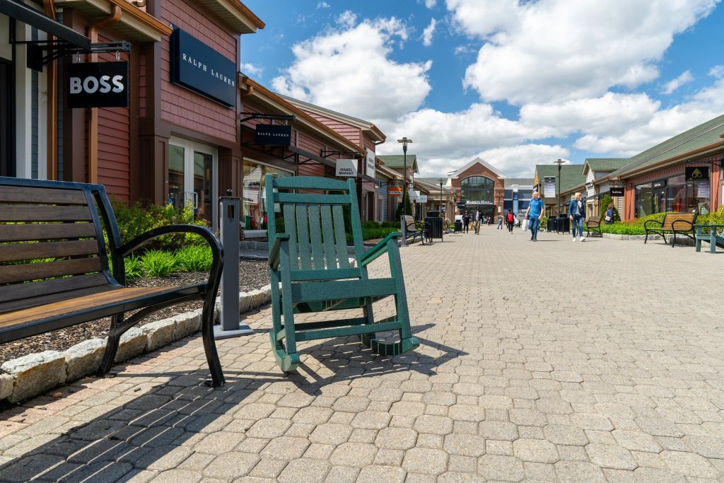 우드버리 커먼 보스 & 랄프 로렌