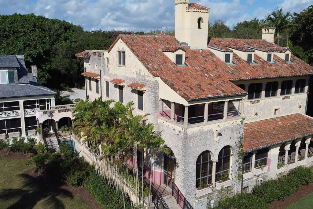 디어링 에스테이트