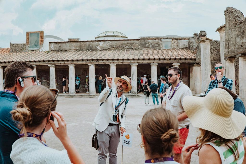 가이드 및 여행자