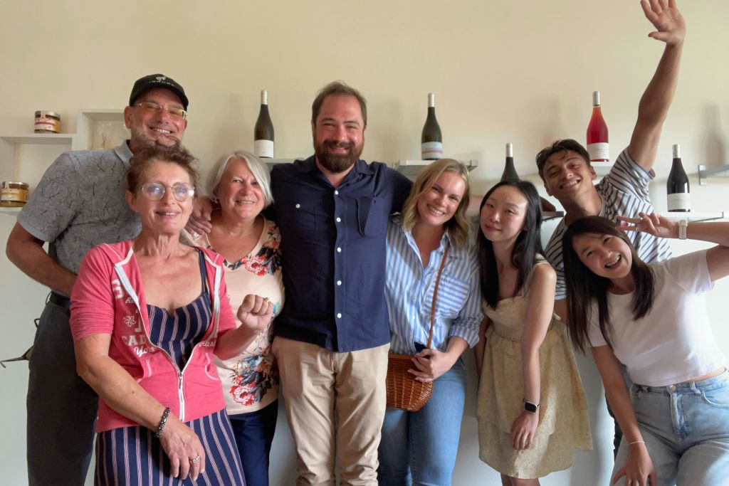 가족이 운영하는 와이너리 방문하기