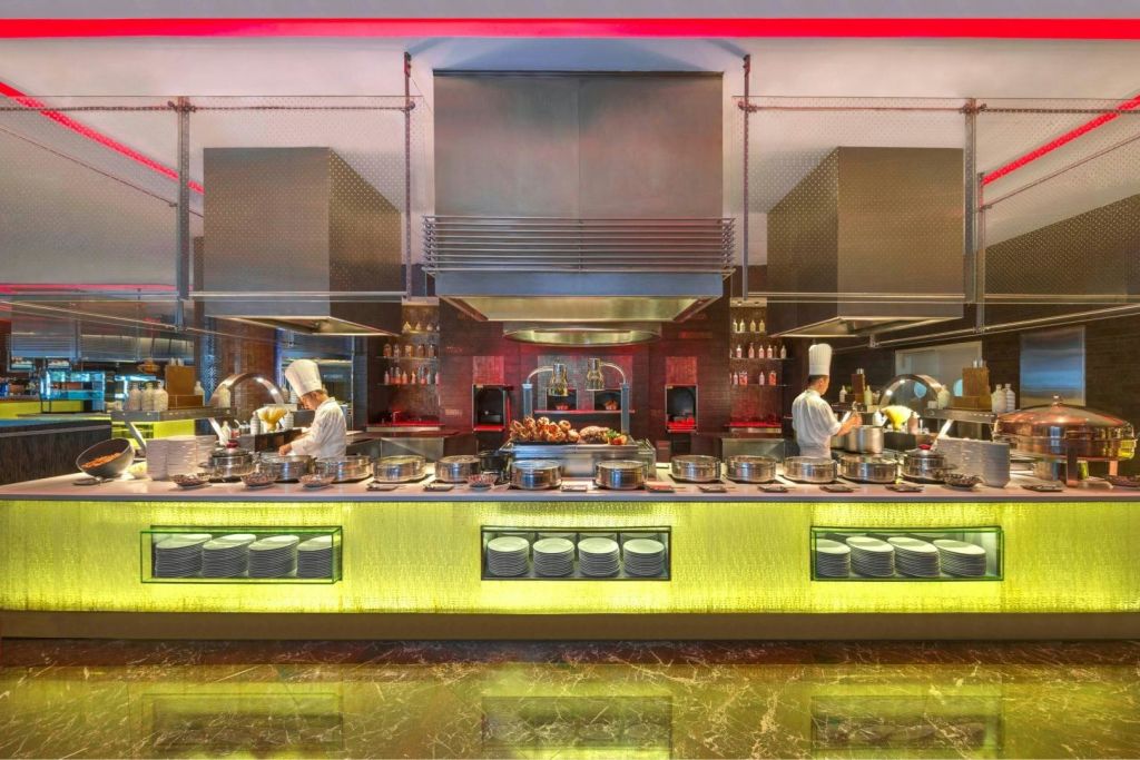 아틀란티스 더 팜 (Atlantis the Palm) 에서 즐기는 사프란 디너 뷔페 (청량 음료 포함)