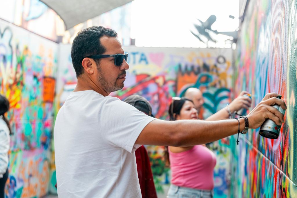 스프레이 페인팅 체험.