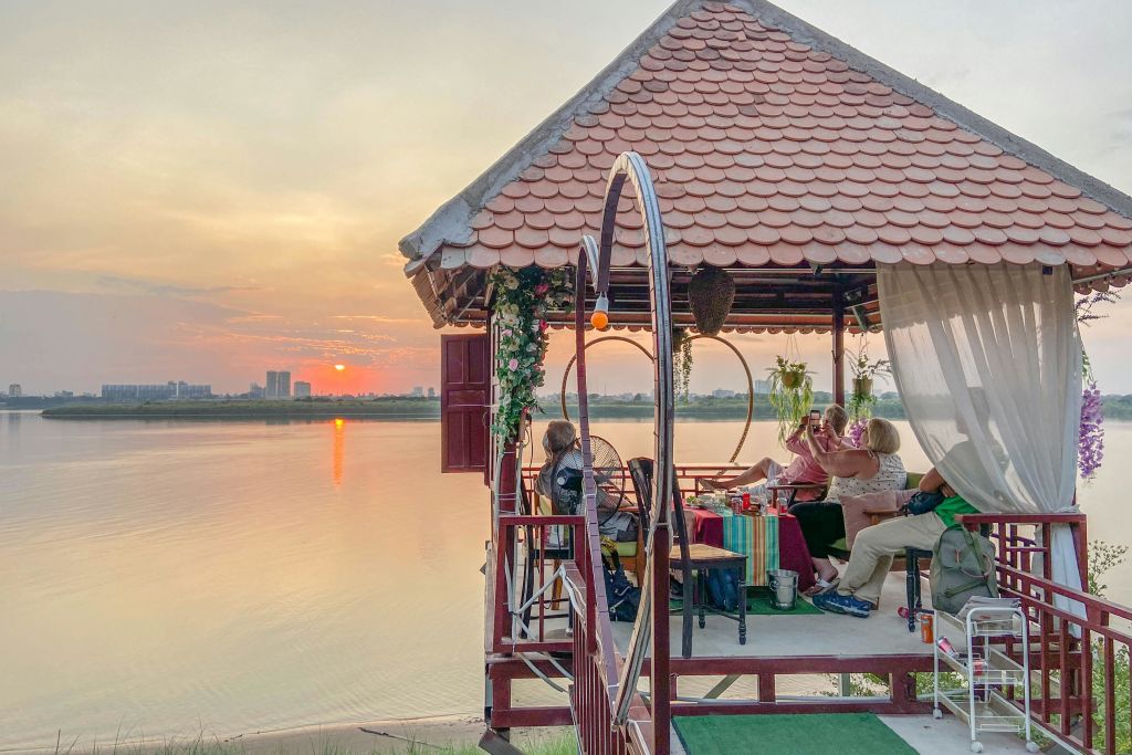 석양에 즐기는 실크아일랜드 베스파 투어