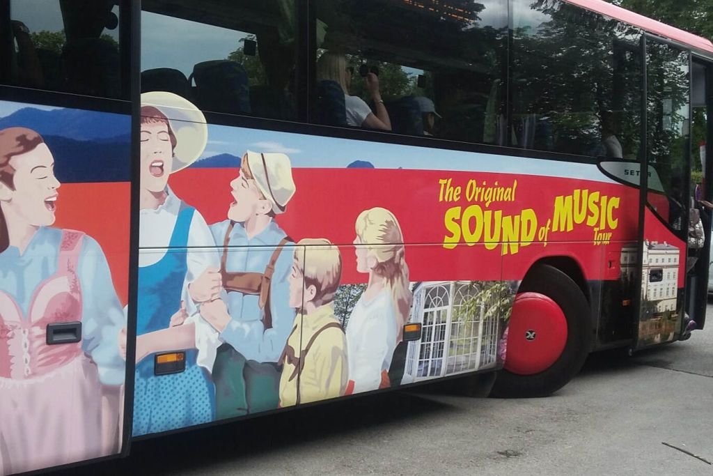 슈퍼 세이버: 오리지널 사운드 오브 뮤직 투어 ® & 소금 광산 투어 - 투어 3A +1A