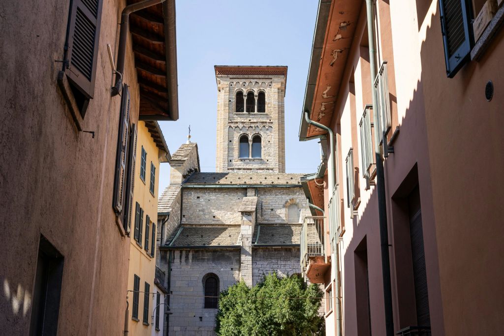 산페델레대성당, 코모