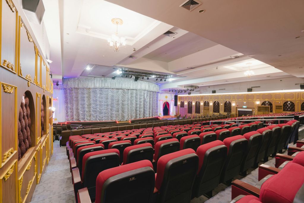 극장 내부 좌석