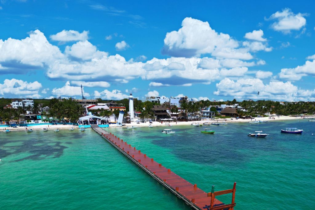 페케뇨 푸에블로 데 페스카도레스, 푸에르토 모렐로스 킨타나로오