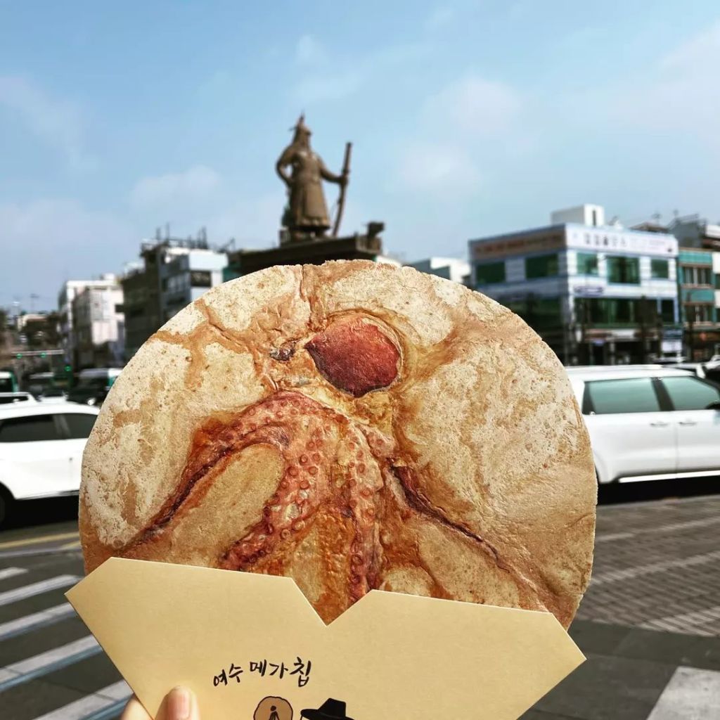 여수 낭만 메가칩 이순신 광장 점