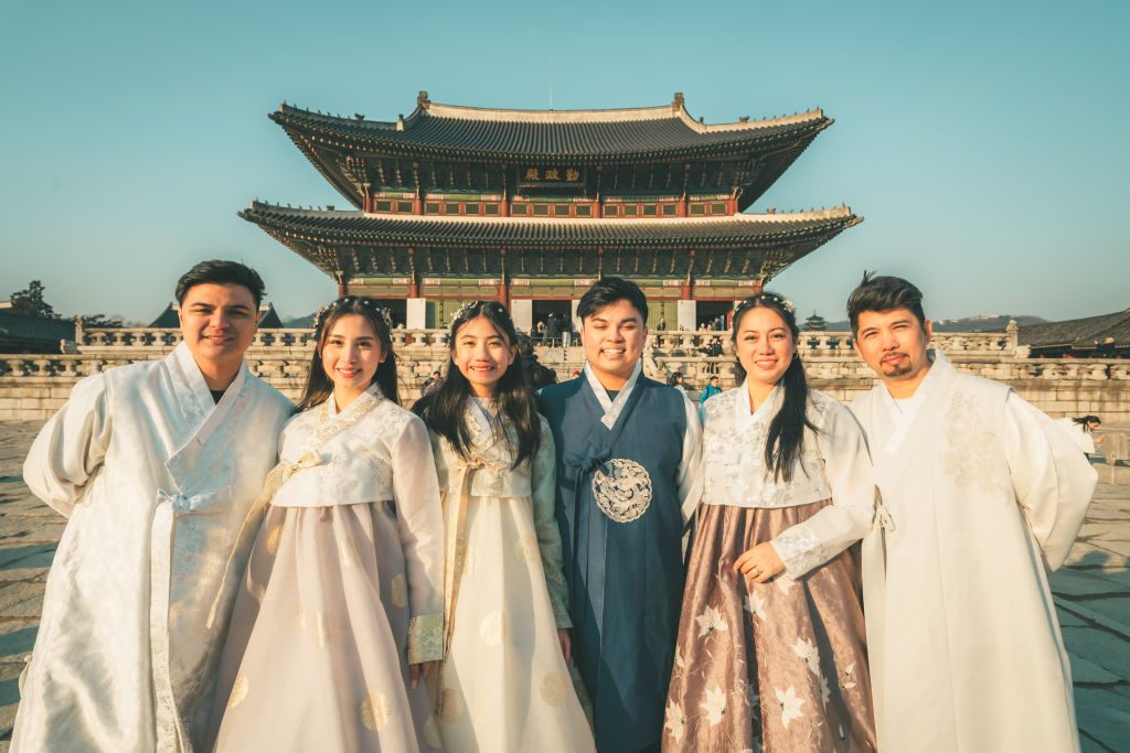Seoul Full Day Hanbok Tour | NOL World