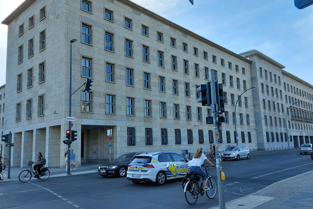Reichsluftfahrtministerium - Haus der Ministerien - Treuhandanstalt - Finanzministerium