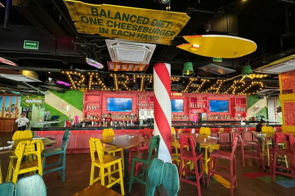 카보산후안 세뇨르개구리 맛집 투어