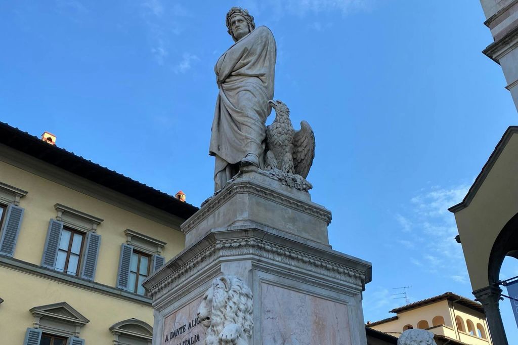 Statue of Dante (meeting point)