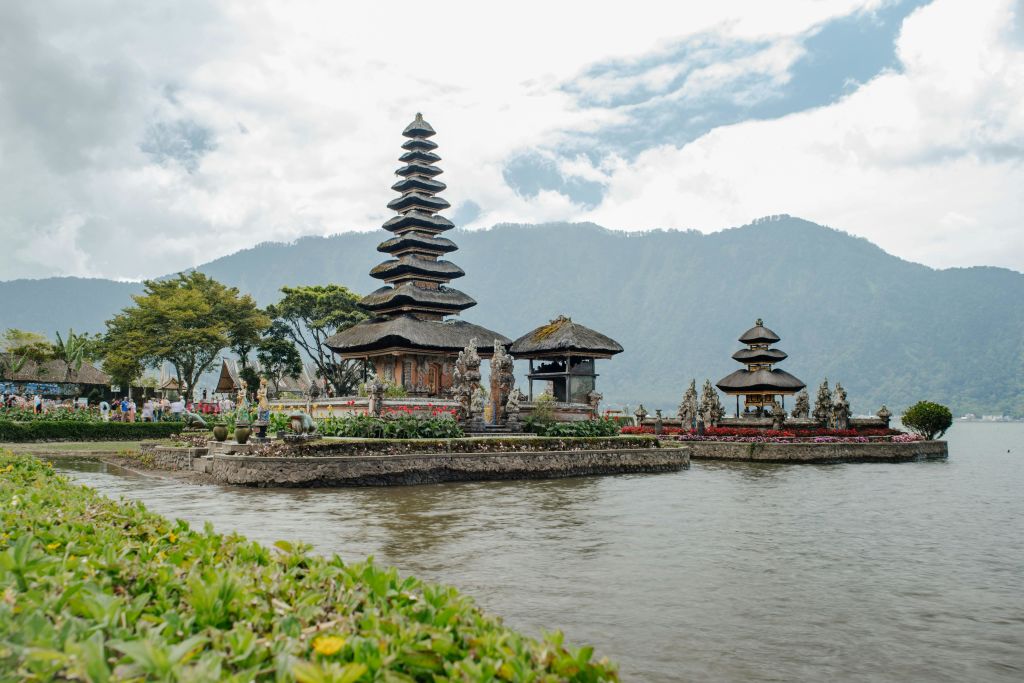 푸라 울룬 다누 브라탄