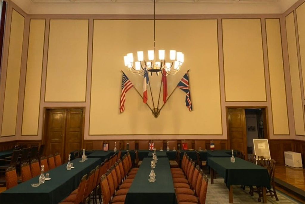 베를린-칼스호르스트 박물관 – 독일 항복의 유적지