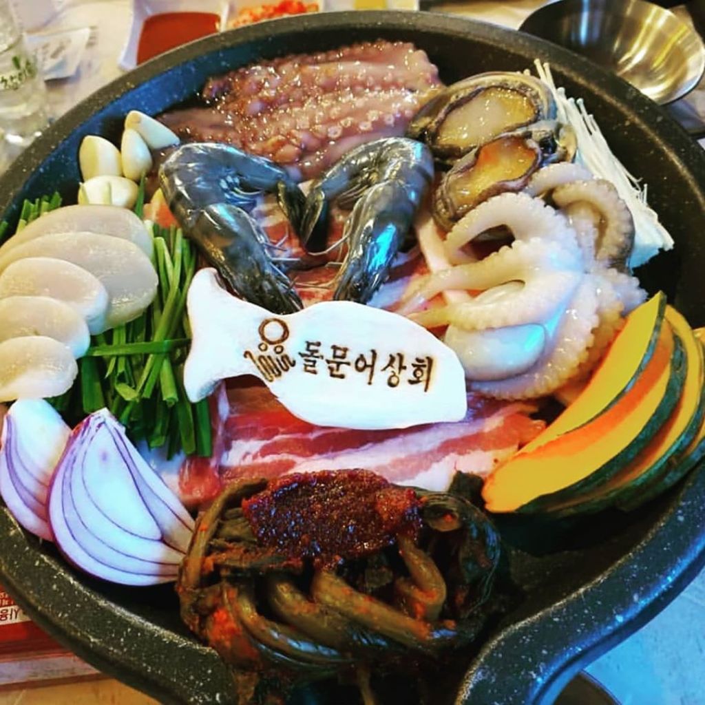 돌문어 상회