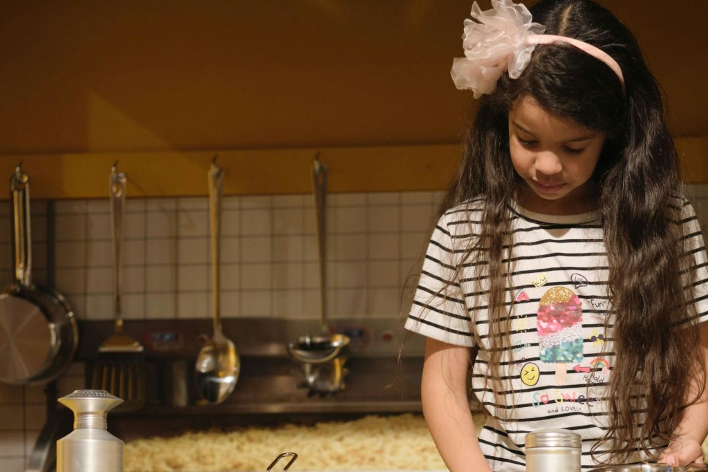 어린이도 튀김솥 놀이를 할 수 있습니다.