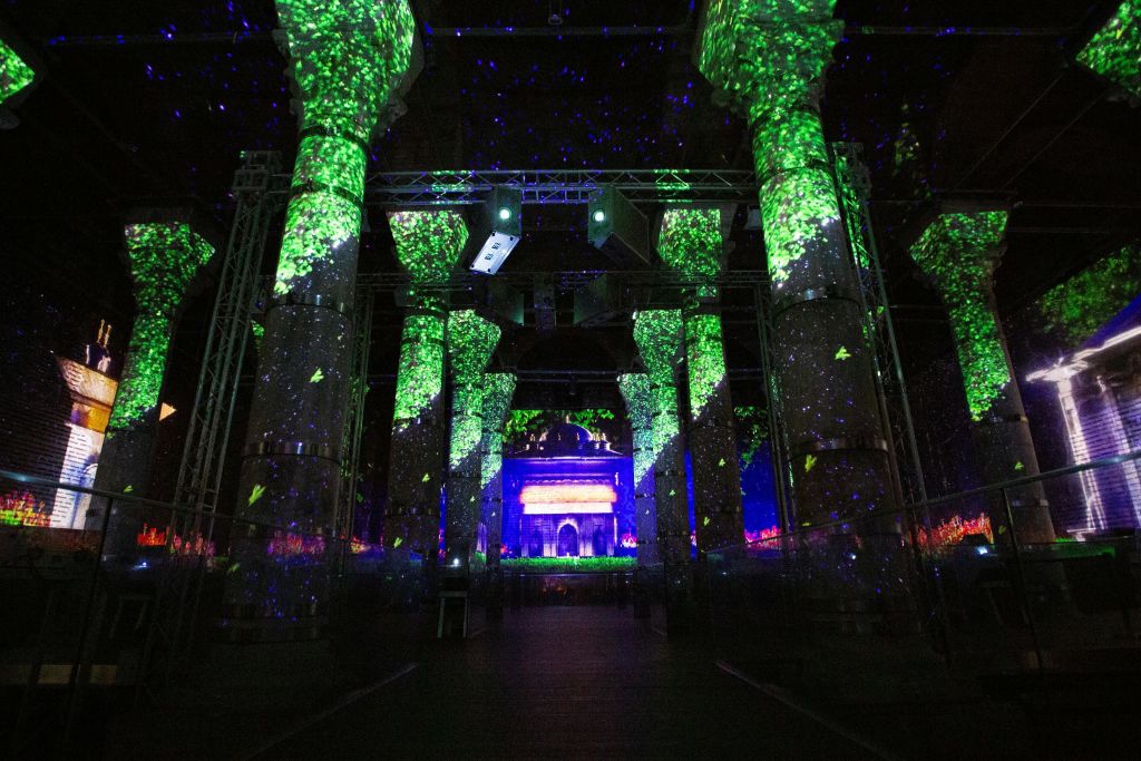 매핑 쇼가 있는 세레피예