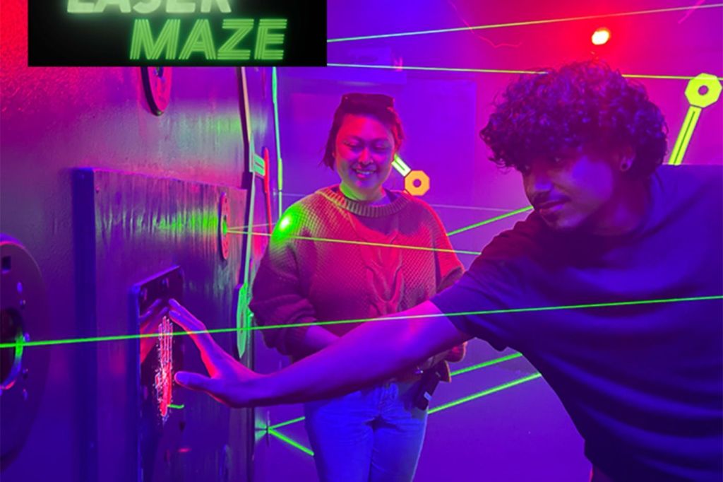 레이저 미로 챌린지