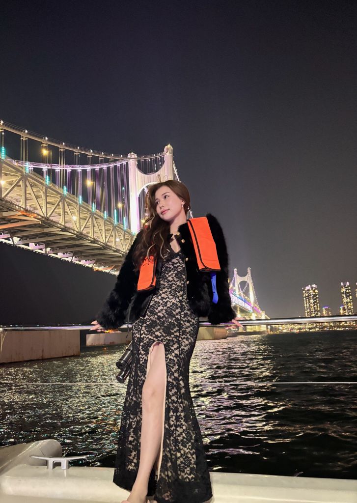 [Busan] Romantic Public/Private Yacht Tour