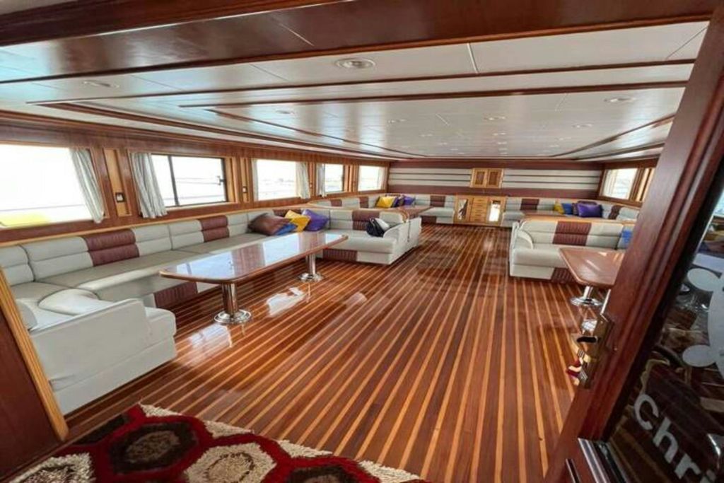 크리스천 보트 하마타