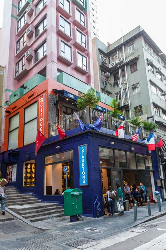 스톤튼즈 와인 바&카페