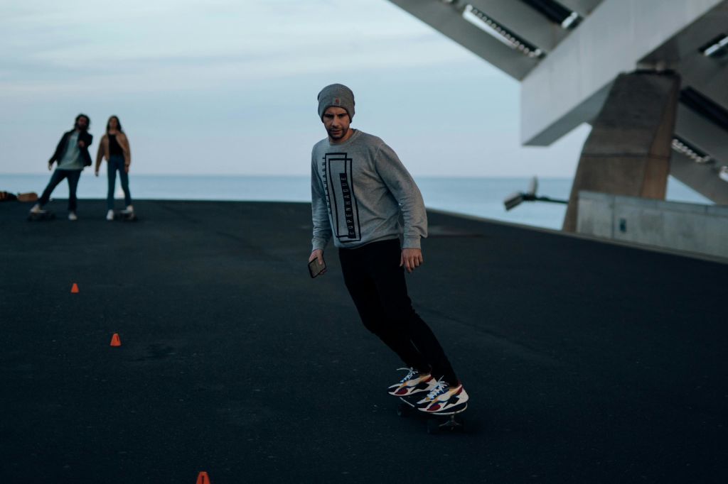 서프스케이트에 사는 사람