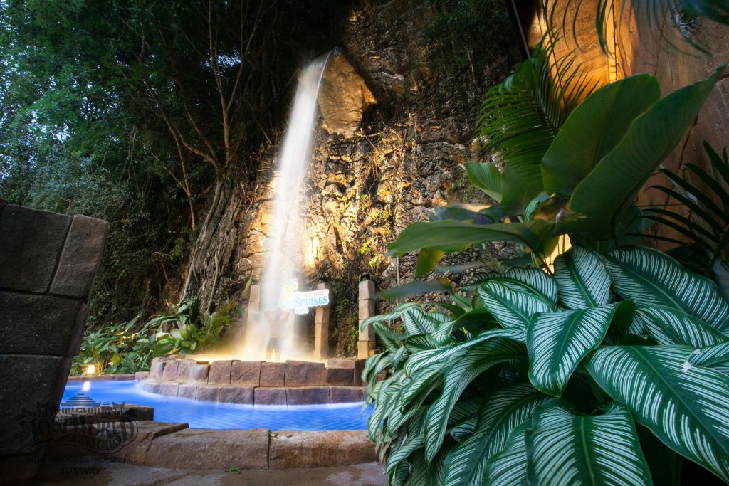 탐분이포의 잃어버린 세계